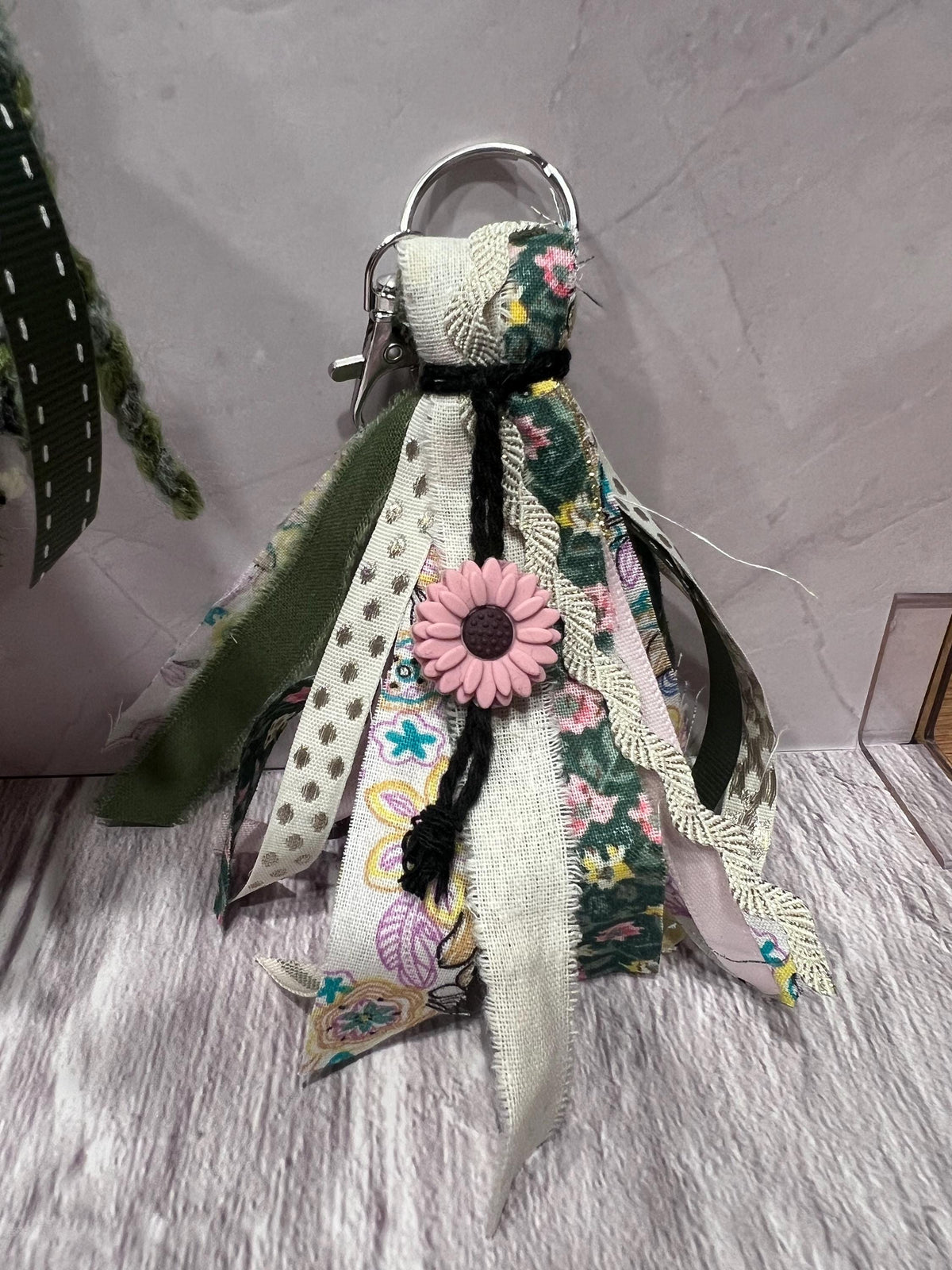 Shabby Chic Green Keychain Tassel